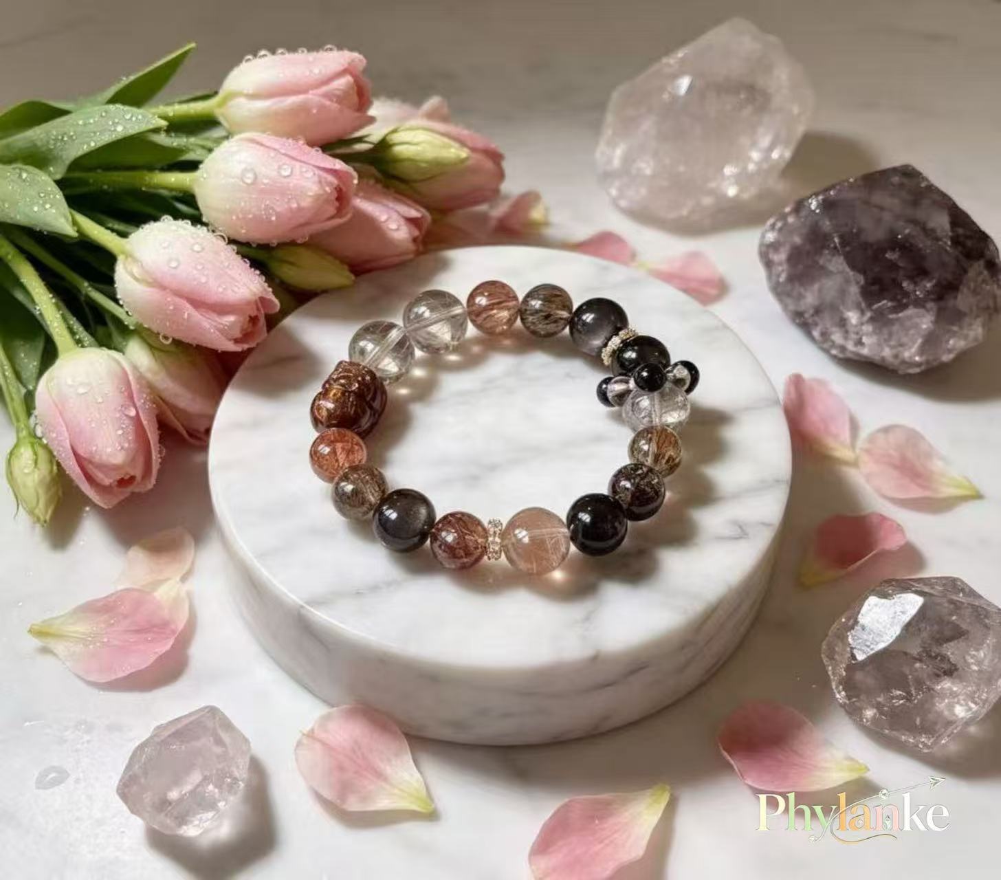 Pixiu Wealth Ward – Pixiu‑Carved Black Gold Super Seven, Silver Obsidian, Tea Rutilated Quartz + Runner Bead